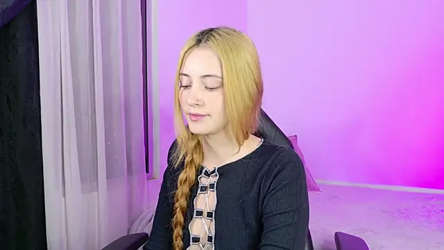 Chat +18 de annie_mora ao vivo