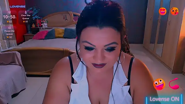 Ariellefoxy XXX чат на живо