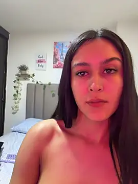 Chat +18 de am_lee ao vivo