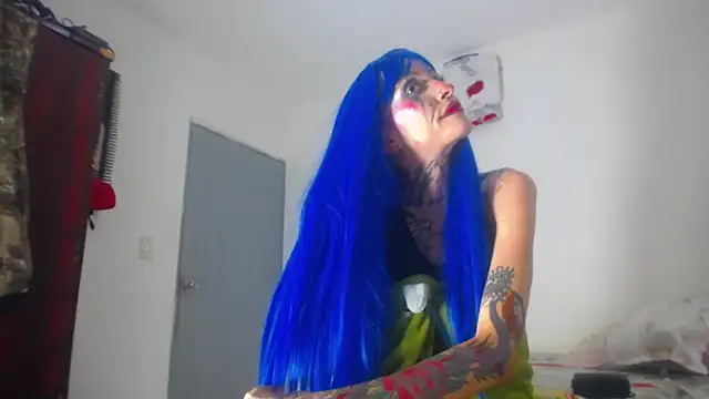 barbara_anal_squirt_ Show in webcam