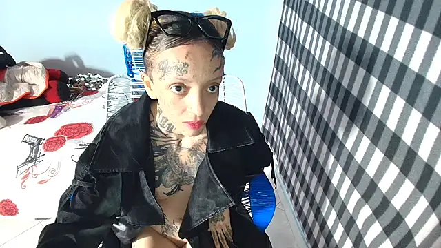 barbara_anal_squirt_'s Live XXX Chat