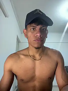 bbchocolate27 Show Webcam