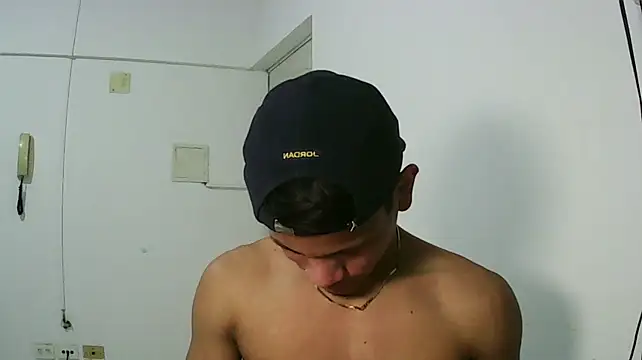 bbchocolate27's Webcam Show