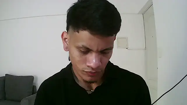 bbchocolate27 Show Webcam