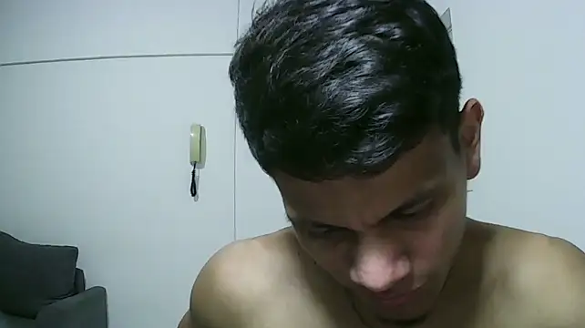 bbchocolate27 Show Webcam