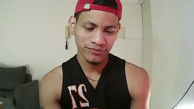 bbchocolate27 Show Webcam