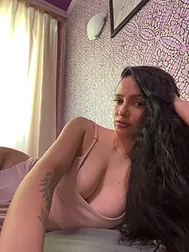 Chat XXX ao vivo de Kristis43