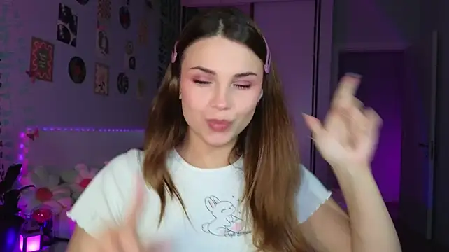 Pokazy przed kamerką – Katerinchik
