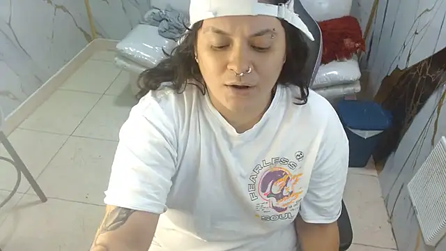 snowflake_xxx's Live XXX Chat