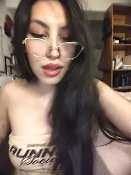 Pamwuw8's Live XXX Chat