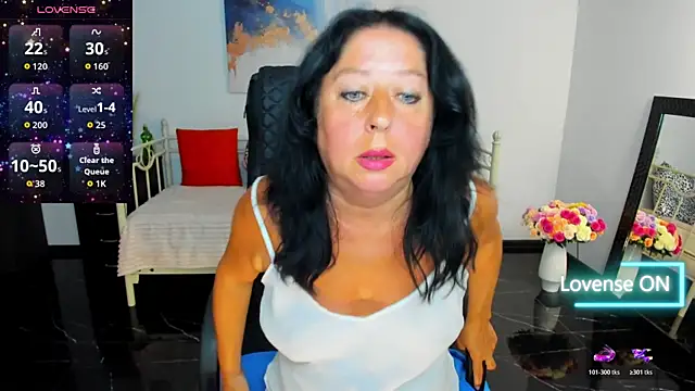 Julia_Dean – Live XXX-chat