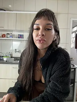 Nikatsun Live XXX chat