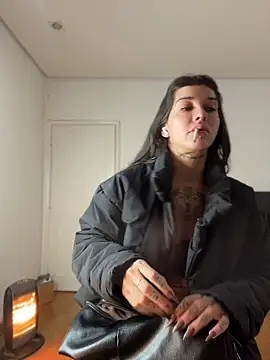 Show de Nikatsu na webcam