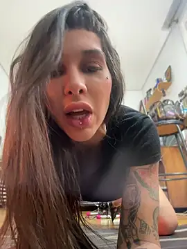 Show de Nikatsu na webcam