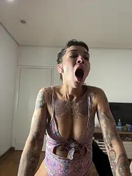 Show de webcam de Nikatsu
