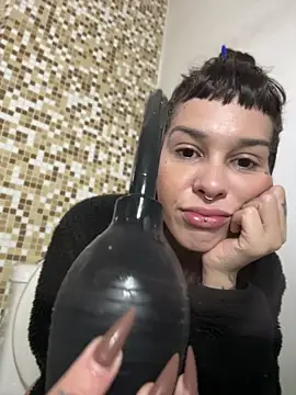 Show de Nikatsu na webcam