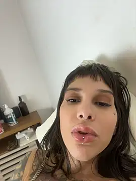 Show de Nikatsu na webcam