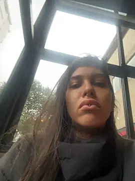 Show de Nikatsu na webcam