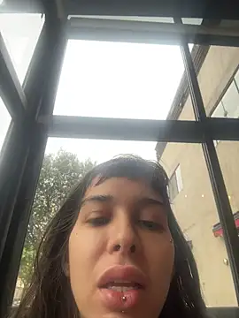 Show de Nikatsu na webcam