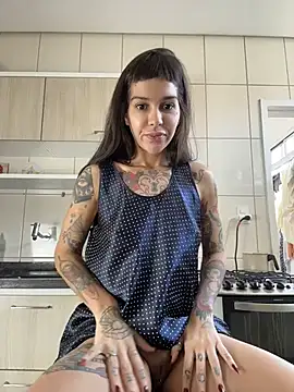 Show de Nikatsu na webcam