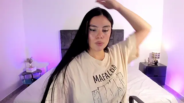 Pokazy przed kamerką – Maylin_Garcia