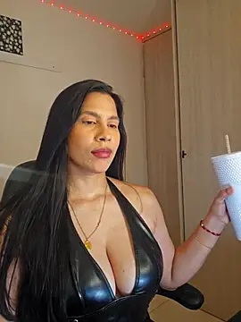 hellensexy 网络视讯表演