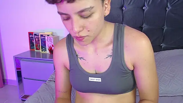 Chat XXX ao vivo de Antonella_Cruz02