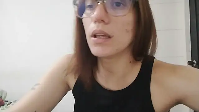 Chat +18 de Luna-e-Franco1 ao vivo