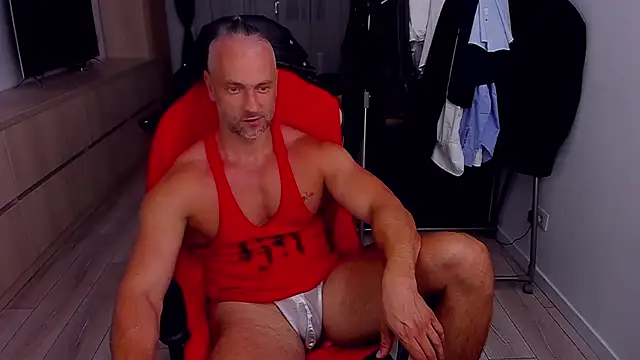 MarisMuscle webcam show