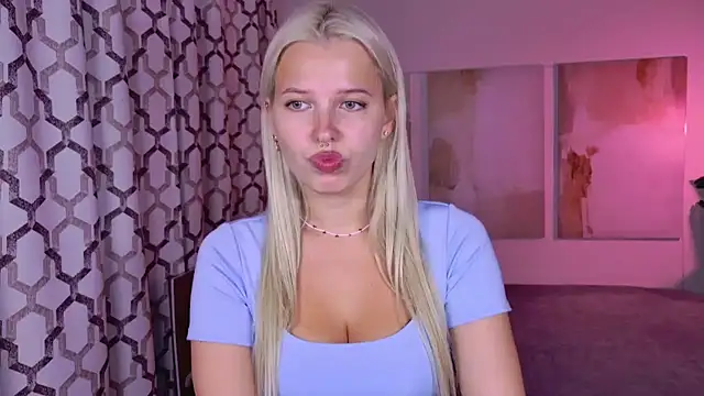 Živý XXX chat AliceJuly