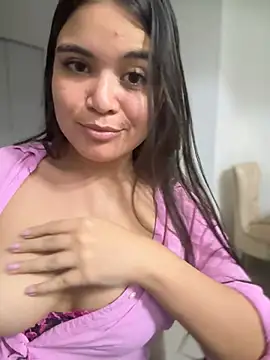 CamilaSofiia Live XXX Chat