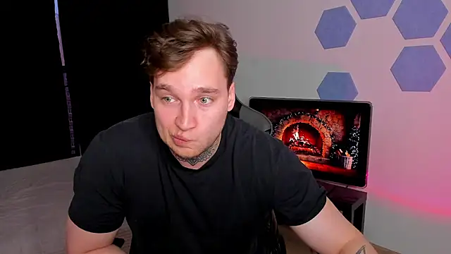 Pokazy przed kamerką – Chris_Tyson