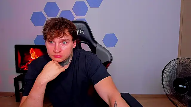 Chris_Tyson webcam show
