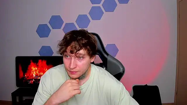 Chris_Tyson Show Webcam