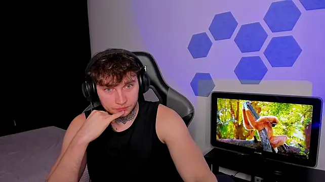 Chris_Tyson Show Webcam