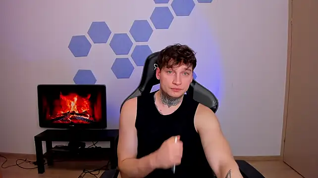 Chris_Tyson Шоу с уебкамера