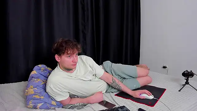 Chris_Tyson webkamerás műsora