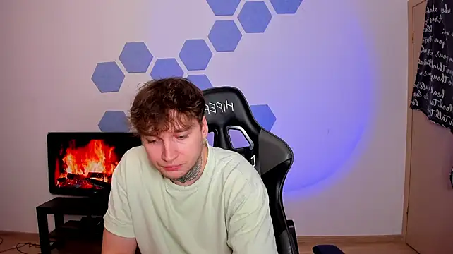 Chris_Tyson Show Webcam