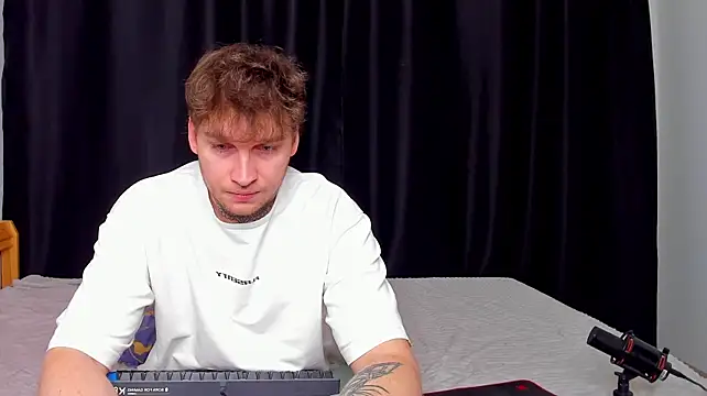 Chris_Tyson 웹캠 쇼