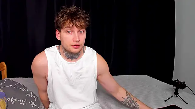 Chris_Tyson Webcamshow