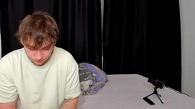 Chris_Tyson Show Webcam