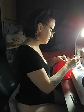 Chernoburka2206 Live XXX-Chat