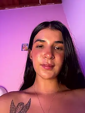 Онлайн чат XXX SweetMarlyn