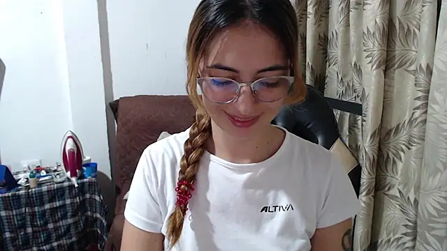Czat XXX na żywo – Kate_lorens9