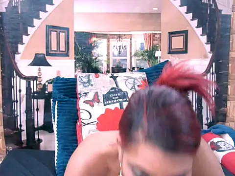 IndianSexyAss Adlı Modelin Canlı XXX Sohbeti
