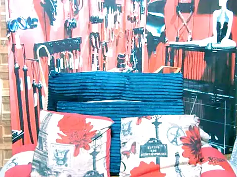 IndianSexyAss' Webcam Show