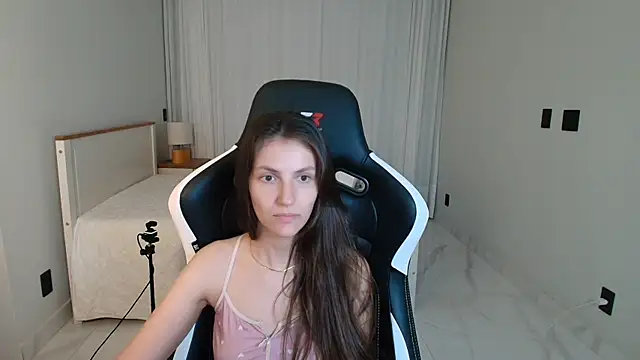 upssnowy's Live XXX Chat