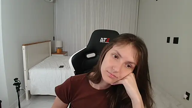 upssnowy Live XXX-chat