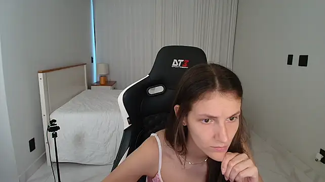 upssnowy Live XXX-chat