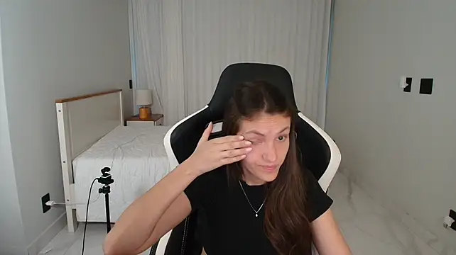 upssnowy Chat XXX live